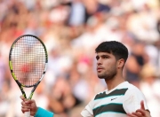 九游中国-包含法国网球队碾压澳大利亚网球队，阿尔卡拉斯绝境逆转的词条