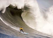 九游官网-当加勒比海风遇见高地迷雾，努涅斯与足球的永恒对话