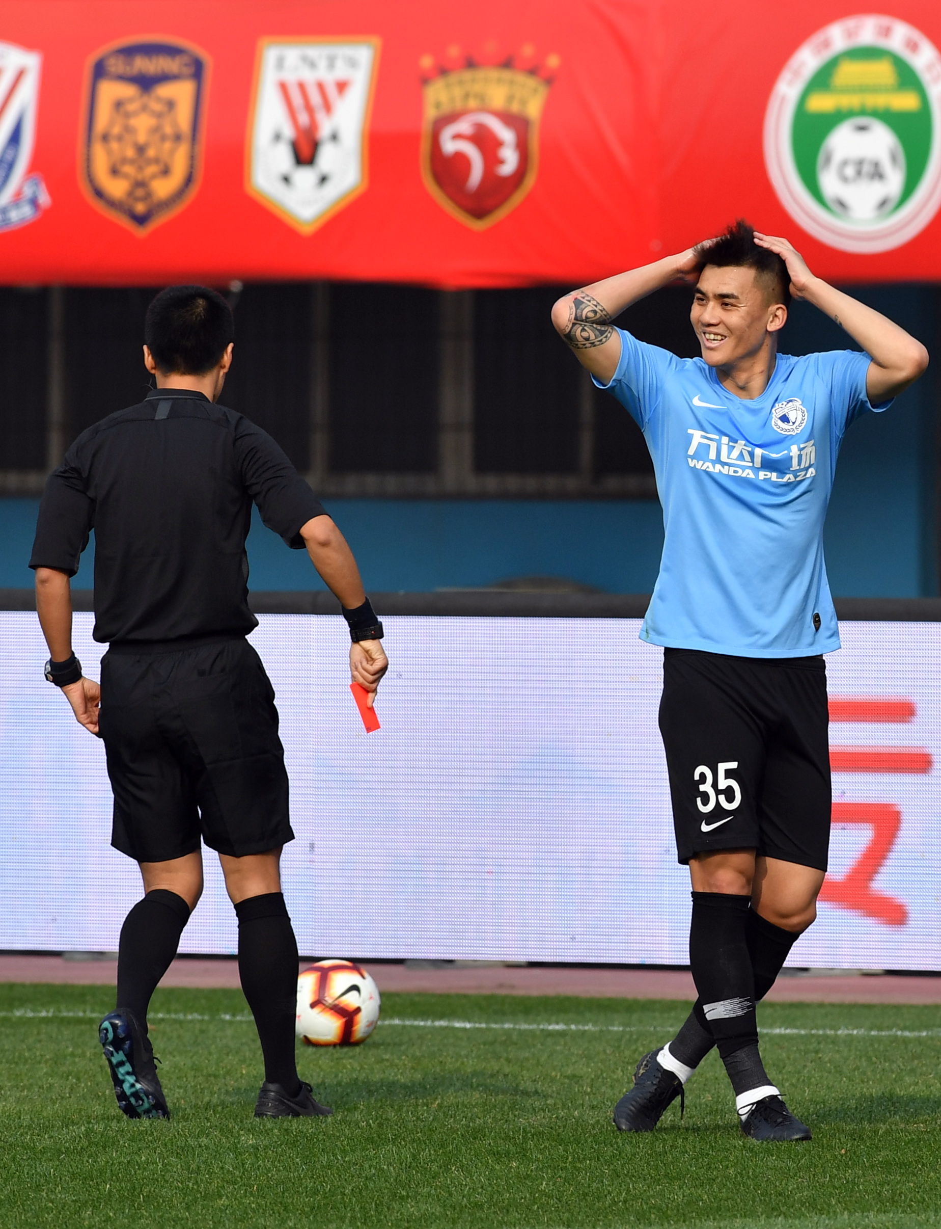 大连一方队面对强敌,经过艰苦比拼获得平局! 大连一方队面对强敌,经过艰苦比拼获得平局!