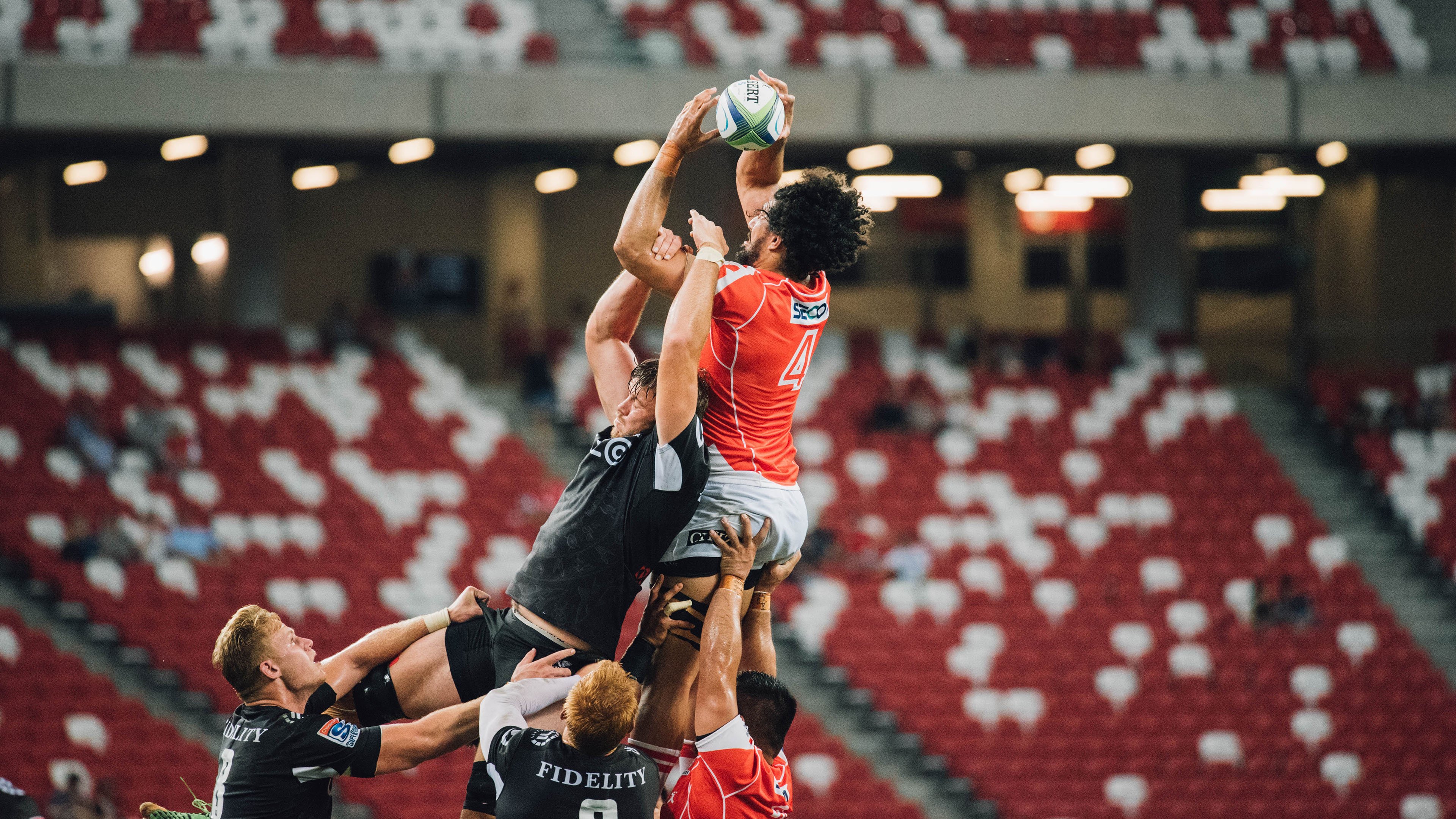 世界排名争夺战之夜，哈利伯顿稳定输出不掉线