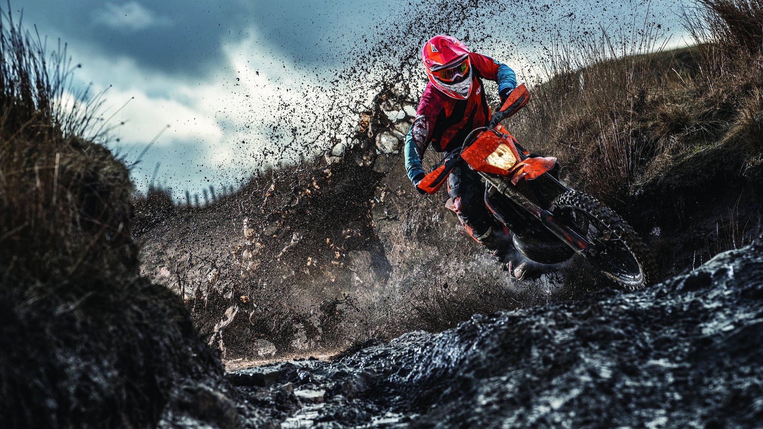 羽坛震撼夜，印尼队战术碾压丹麦队，辛杜关键制胜改写历史